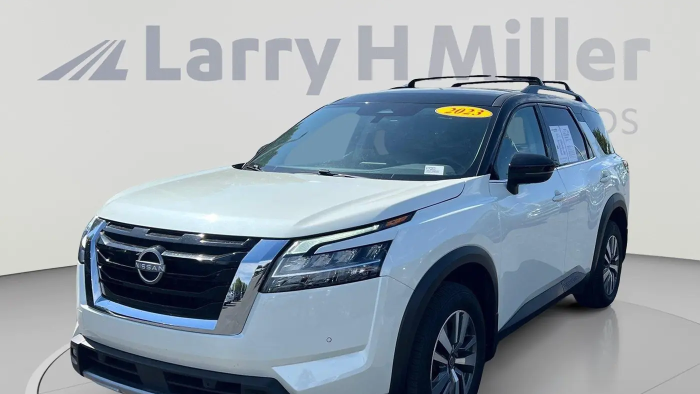 Preowned 2023 Nissan Pathfinder SL for Sale