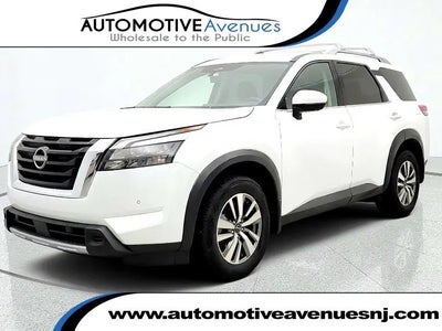 2025 Nissan Pathfinder AWD SL 4DR SUV