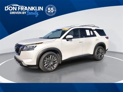 2025 Nissan Pathfinder AWD SL 4DR SUV