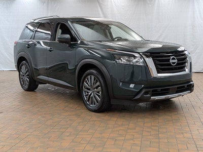 2025 Nissan Pathfinder AWD SL 4DR SUV
