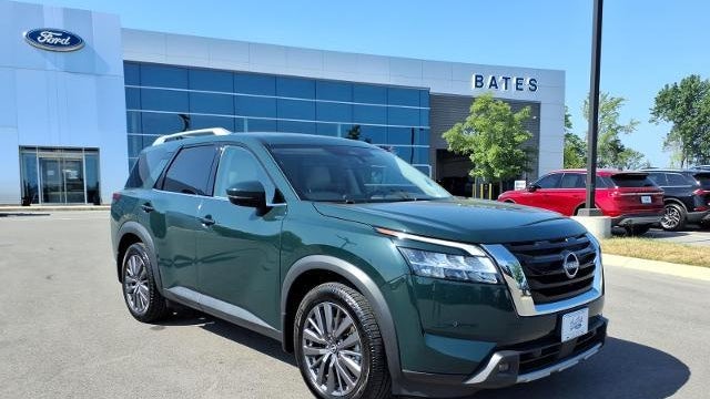 Preowned 2023 Nissan Pathfinder SL for Sale