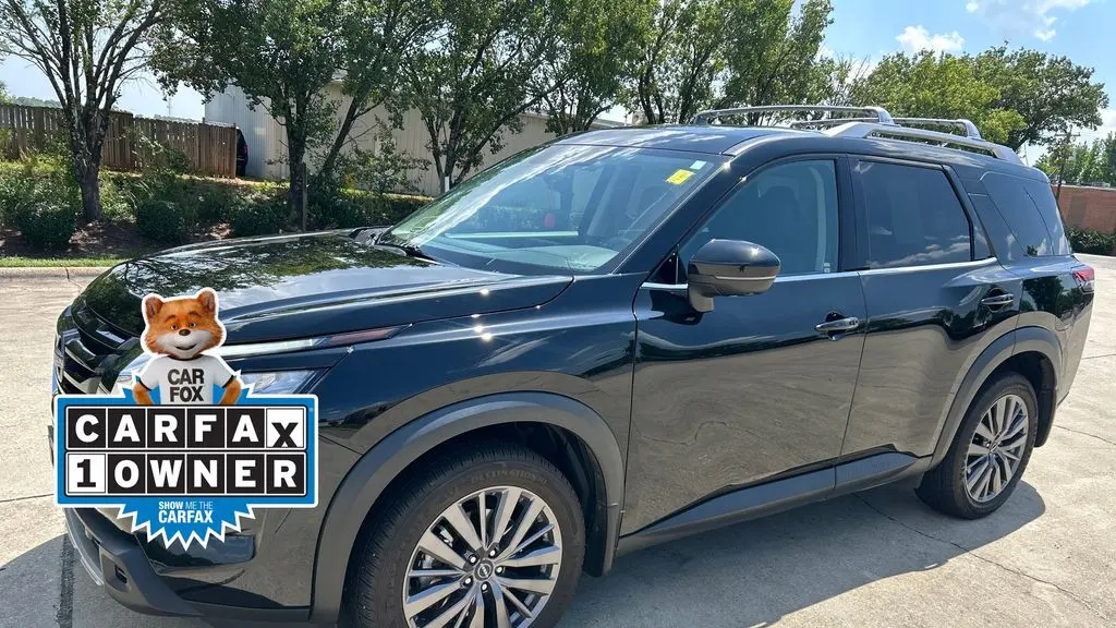 Preowned 2024 Nissan Pathfinder SL for Sale