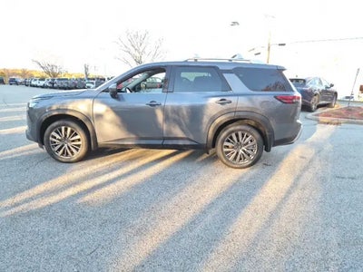 2025 Nissan Pathfinder AWD SL 4DR SUV