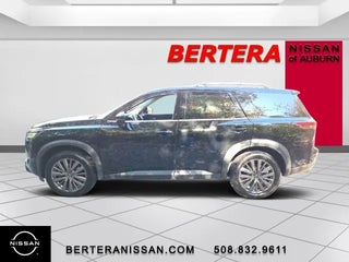 2023 Nissan Pathfinder with Super Black Exterior