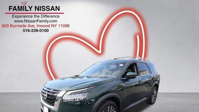2023 Nissan Pathfinder SL