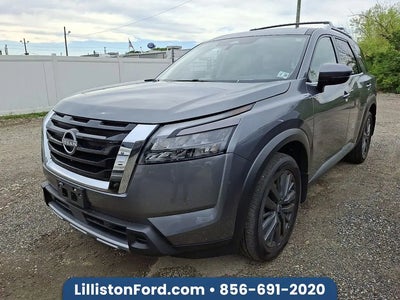 Photo of a 2025 Nissan Pathfinder AWD SL 4DR SUV for sale