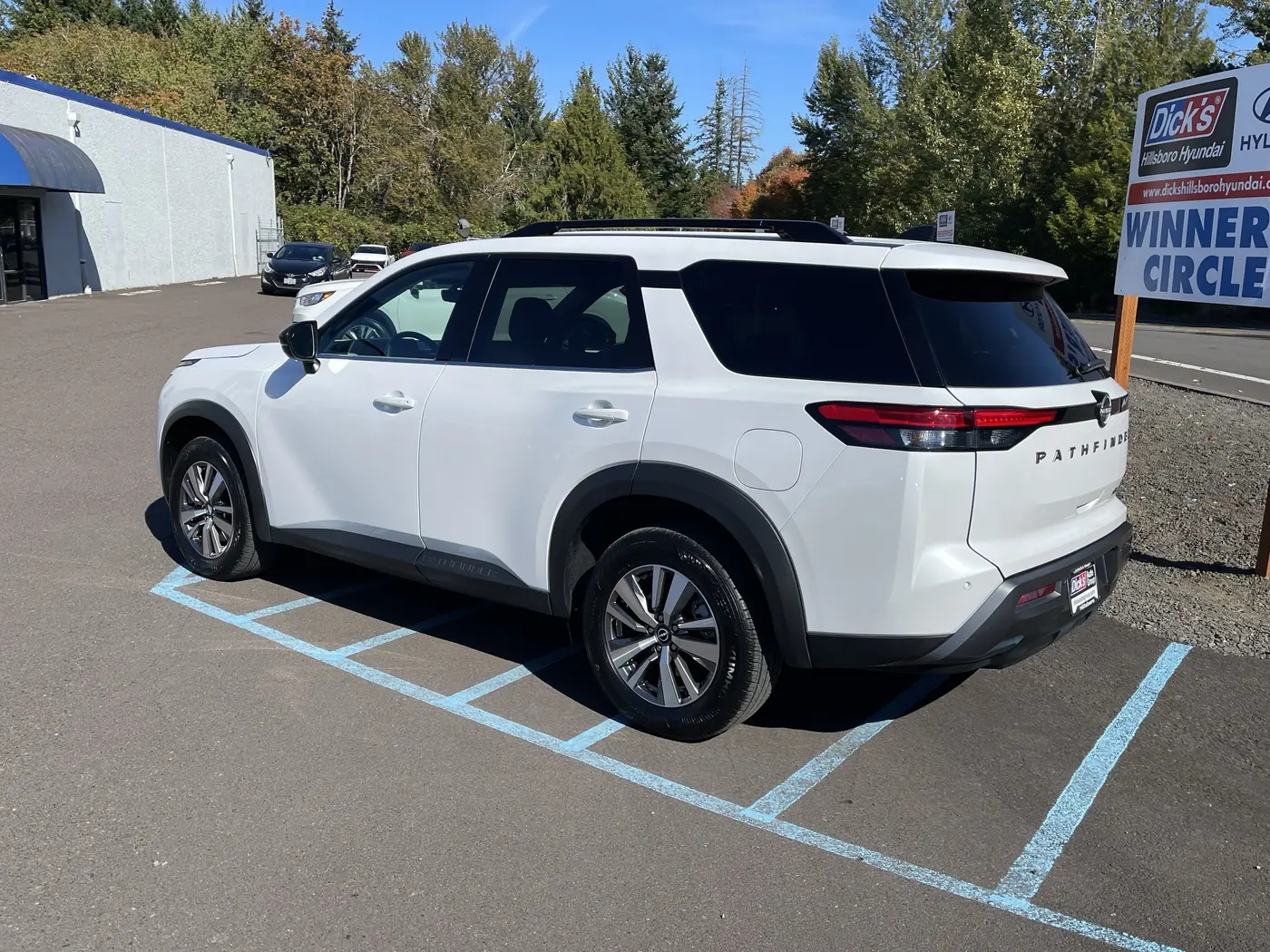 2026 Nissan Pathfinder - $38,990