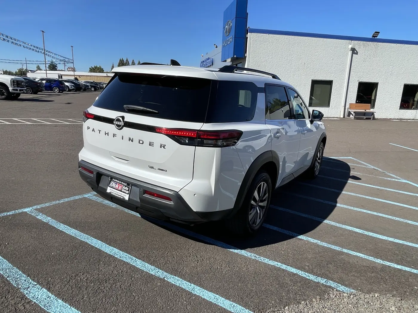 2026 Nissan Pathfinder - $38,990