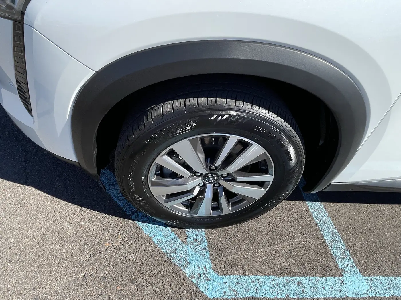 2026 Nissan Pathfinder - $38,990