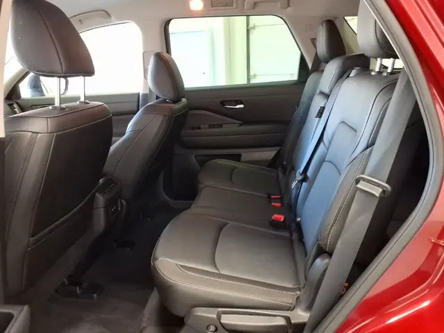 2026 Nissan Pathfinder - $41,153