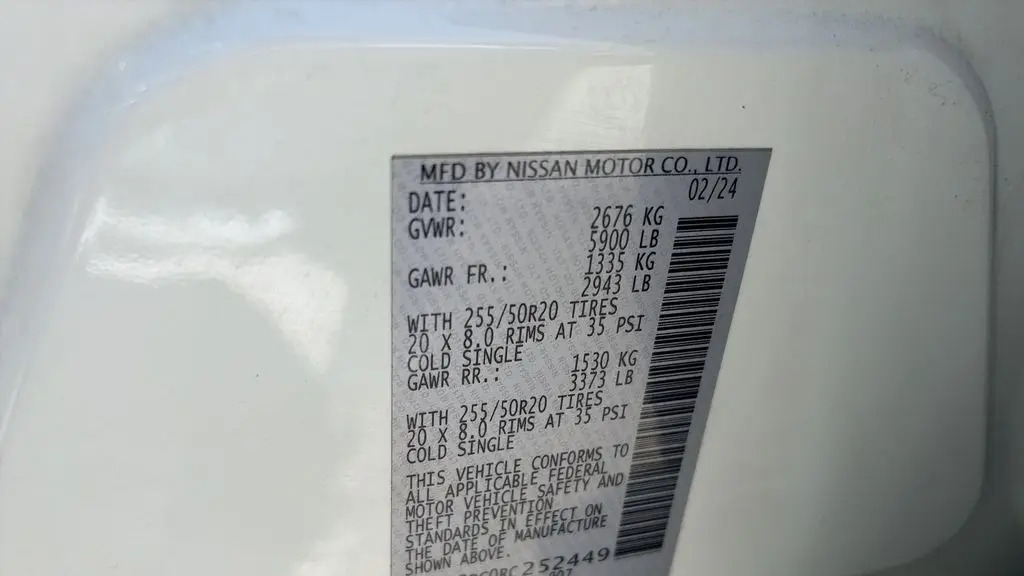 2024 Nissan Pathfinder Platinum