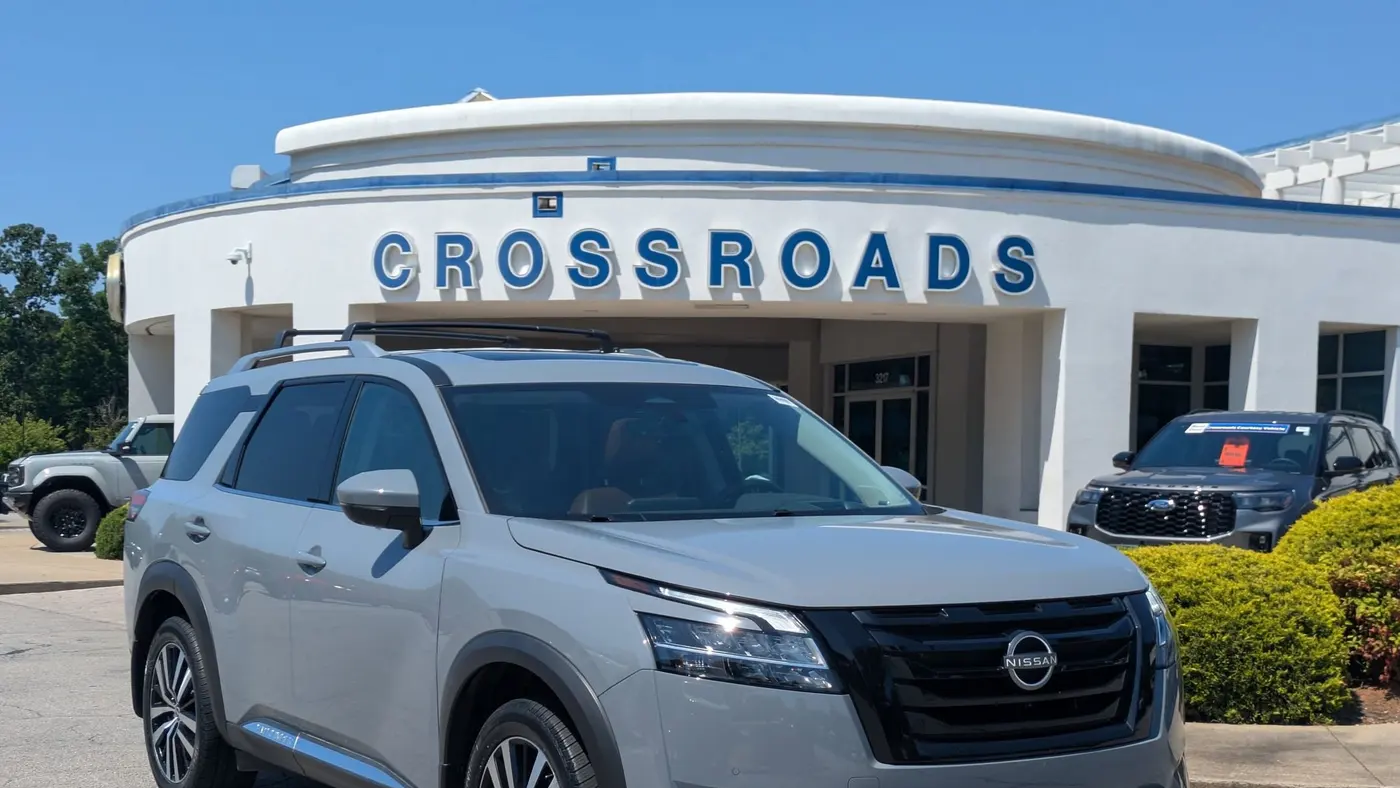 Preowned 2024 Nissan Pathfinder Platinum for Sale
