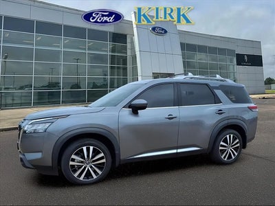 2024 Nissan Pathfinder Platinum 4DR SUV