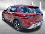 2025 Pathfinder Thumbnail 9