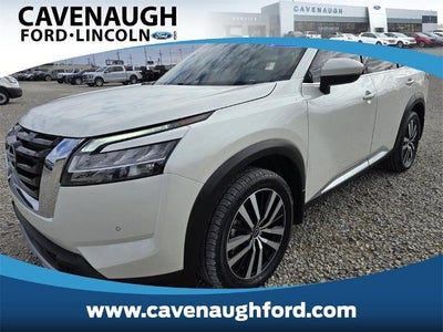 2023 Nissan Pathfinder Platinum 4DR SUV