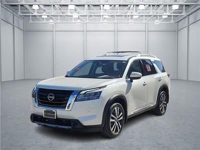 2024 Nissan Pathfinder Platinum 4DR SUV