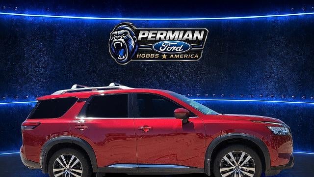 2024 Nissan Pathfinder Platinum