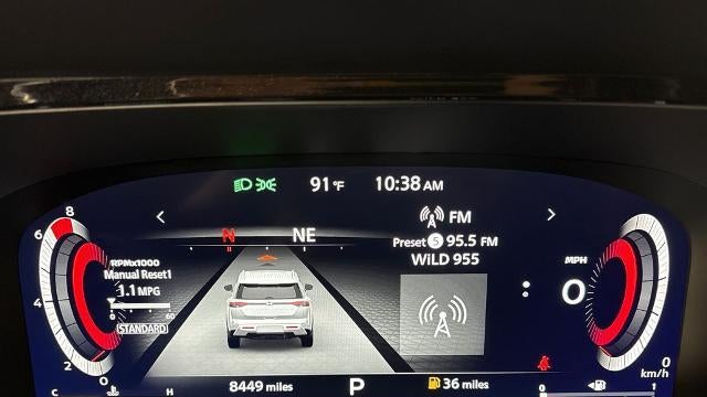 2025 Nissan Pathfinder Platinum