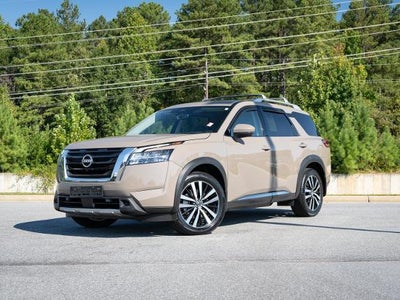 2023 Nissan Pathfinder Platinum 4DR SUV