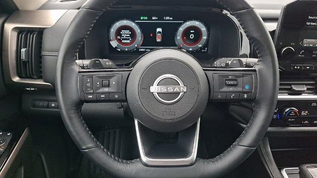 2024 Nissan Pathfinder Platinum