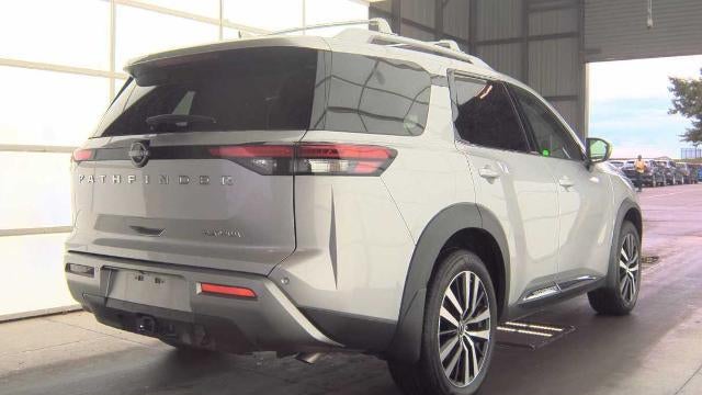 2025 Nissan Pathfinder Platinum
