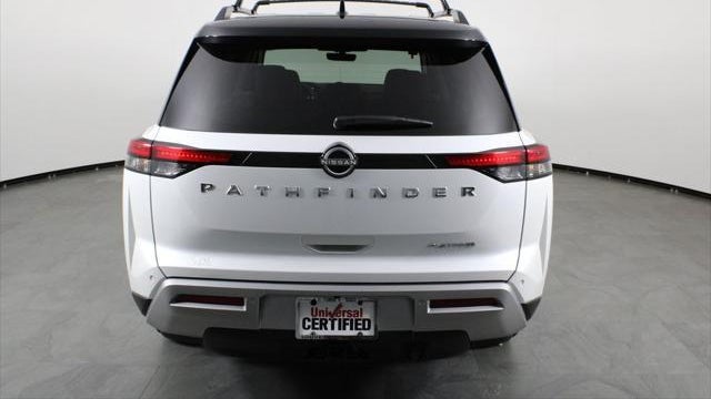 2025 Nissan Pathfinder Platinum