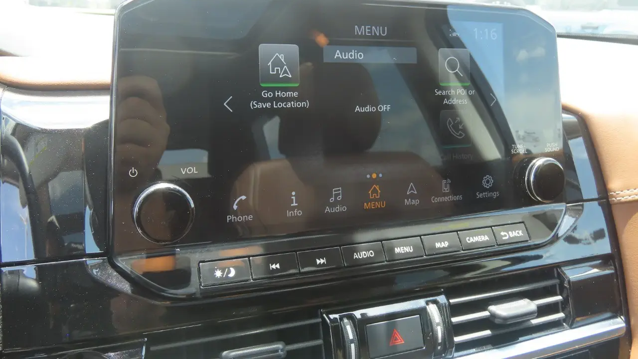 2023 Nissan Pathfinder Platinum