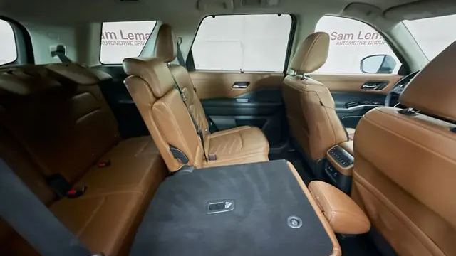 2024 Nissan Pathfinder Platinum