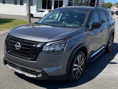 2023 Nissan Pathfinder Platinum 4DR SUV