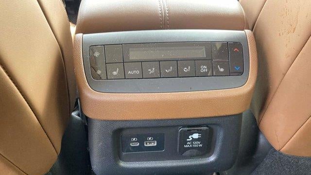 2022 Nissan Pathfinder Platinum