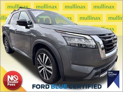 2023 Nissan Pathfinder Platinum 4DR SUV