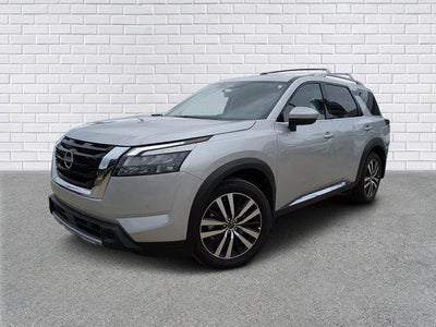 2025 Nissan Pathfinder Platinum 4DR SUV