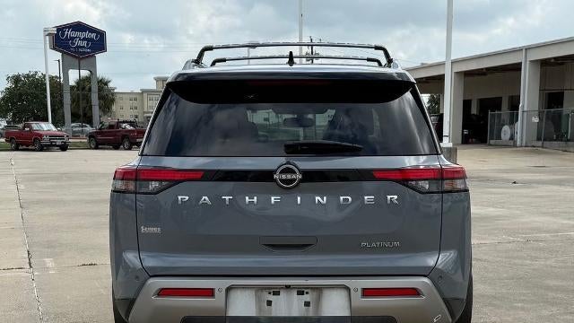 2022 Nissan Pathfinder Platinum
