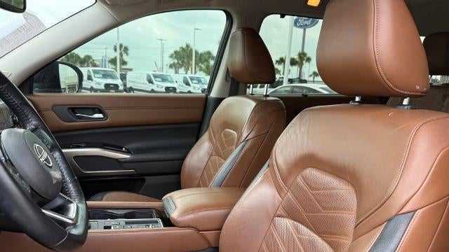 2022 Nissan Pathfinder Platinum