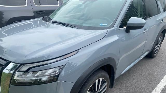 Preowned 2023 Nissan Pathfinder Platinum for Sale