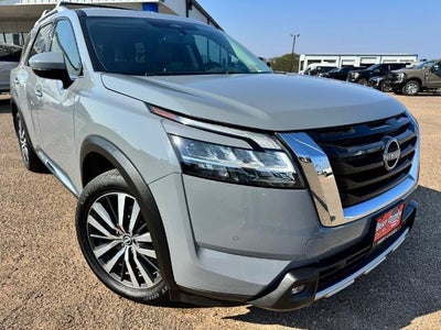 2022 Nissan Pathfinder AWD Platinum 4DR SUV