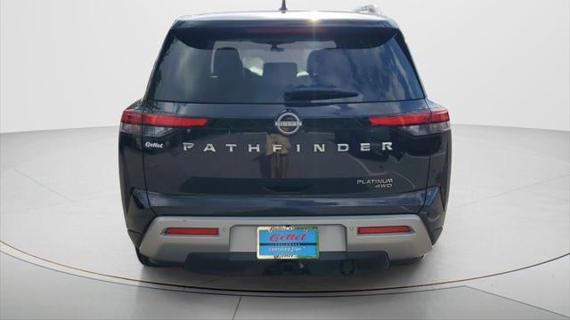 2023 Nissan Pathfinder Platinum