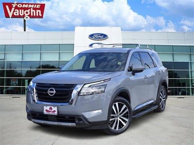 2023 Nissan Pathfinder AWD Platinum 4DR SUV