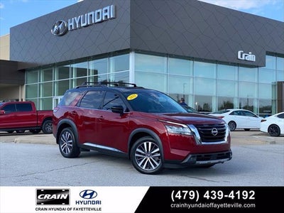 2022 Nissan Pathfinder AWD Platinum 4DR SUV
