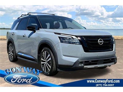 2024 Nissan Pathfinder AWD Platinum 4DR SUV