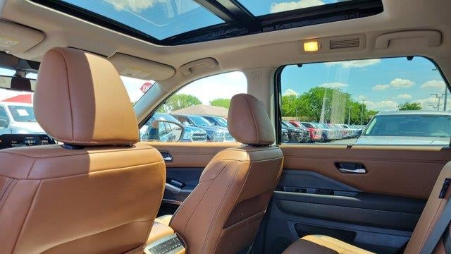 2024 Nissan Pathfinder Platinum