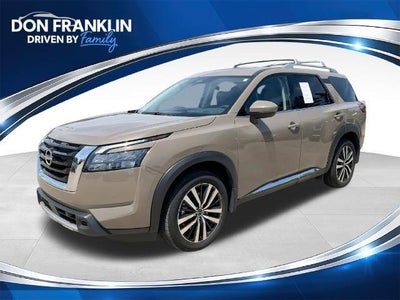 2025 Nissan Pathfinder AWD Platinum 4DR SUV