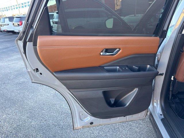 2025 Nissan Pathfinder - $40,098