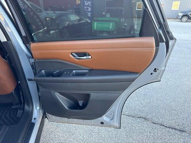 2025 Nissan Pathfinder - $40,098