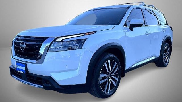 Preowned 2024 Nissan Pathfinder Platinum for Sale