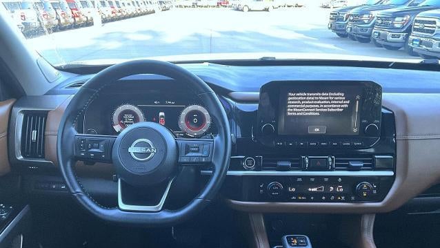 2024 Nissan Pathfinder Platinum