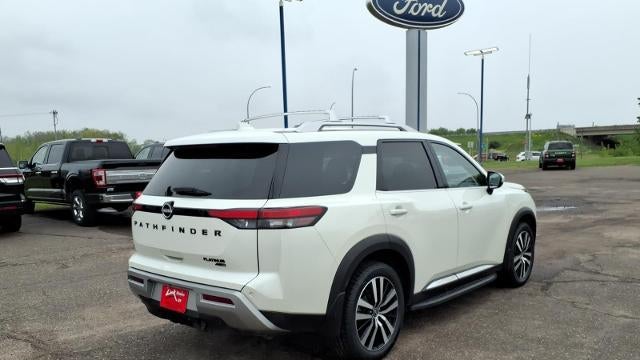 2023 Nissan Pathfinder Platinum
