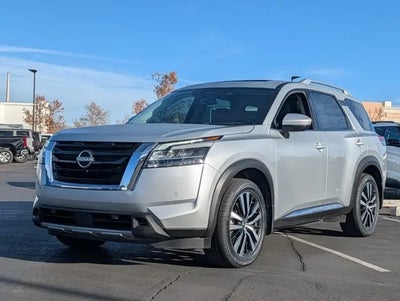2024 Nissan Pathfinder AWD Platinum 4DR SUV