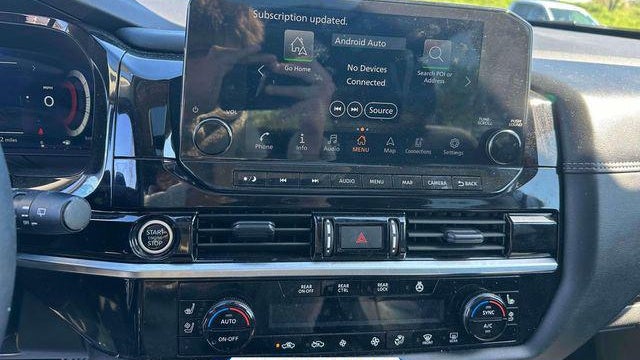 2024 Nissan Pathfinder Platinum