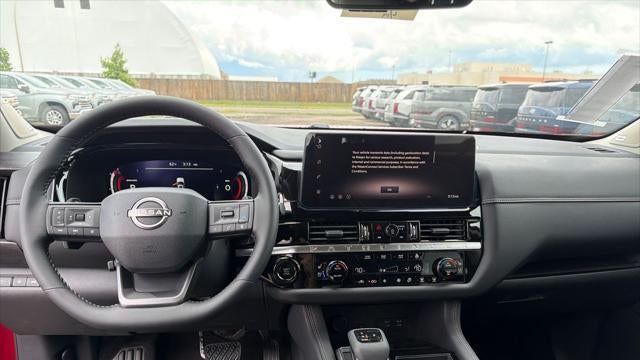 2026 Nissan Pathfinder Platinum
